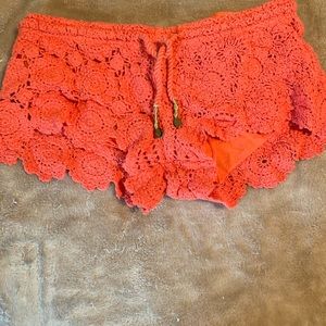 Billabong salmon shorts